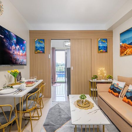 2 Side-By-Side P00L Front Condos, 6 Beds, 2 Cr, 2 Kitchen For 10 Guests At Moa Manila Eksteriør billede